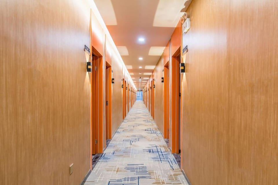 Dequan Hotel (Beijing Railway Station Guangqumen Outer Subway Station Branch) Hotel in Beijing