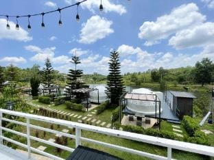 River Hill Khaokho Luxury tent in Laos