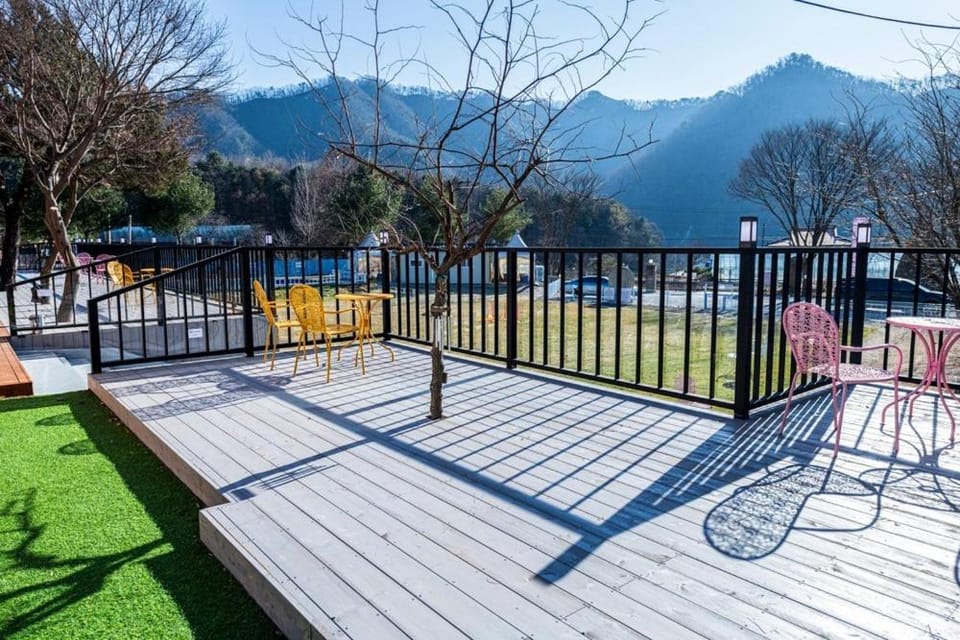 Chuncheon Dog pension Walk the Flower Path Bed and Breakfast in Gyeonggi-do