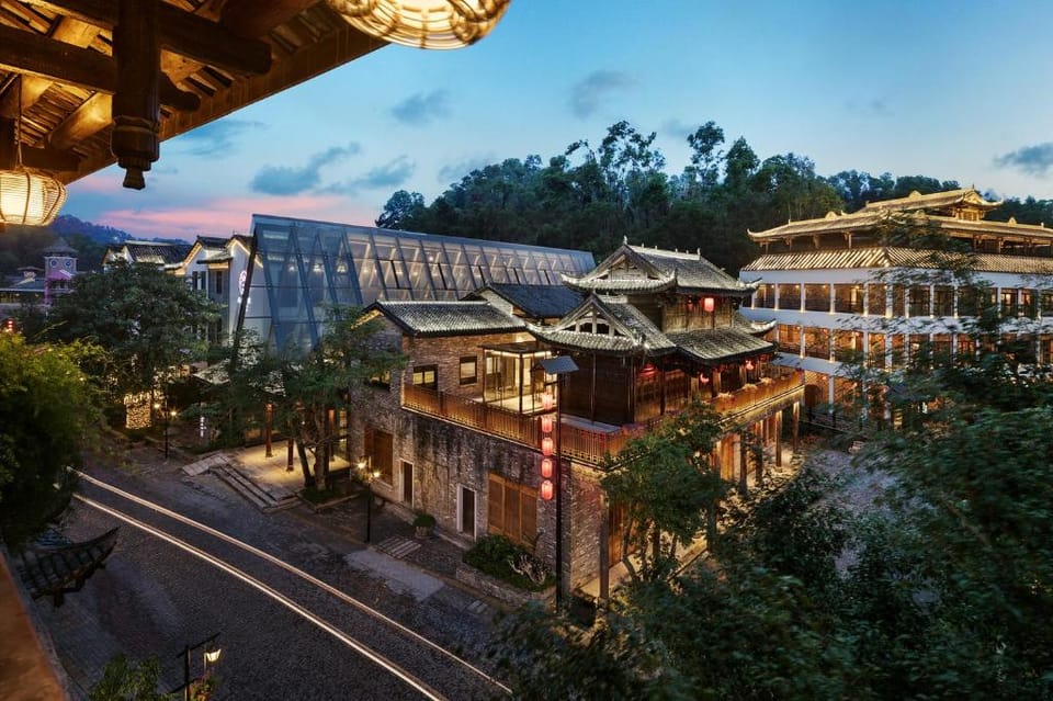 Nanxiang Tower Art Hotel (Shenzhen Gankeng Ancient Town) Hotel in Hong Kong