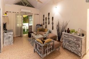 K 3bhk in Anjuna w/d Shared Pool by Tanash Homes Vacation rental in Goa, India