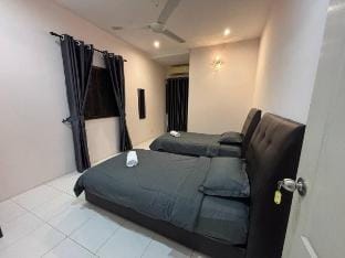 Lost World Tambun|12 pax|4R4B|Board Games Vacation rental in Ipoh