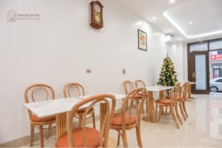 Moonstone Homestay & Cafe - Vinhomes Ocean Park 2 Vacation rental in Laos