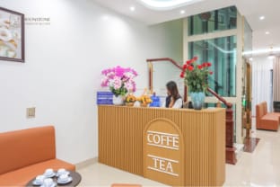 Moonstone Homestay & Cafe - Vinhomes Ocean Park 2 Vacation rental in Laos