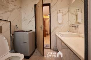 The Golden Daisy 2BHK Apartment Vacation rental in Kathmandu
