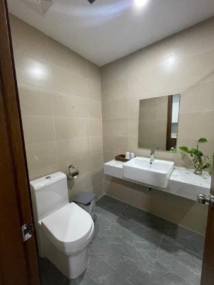 GREENPearl Bac Ninh 1BED self checkin/pool/gym Vacation rental in Laos