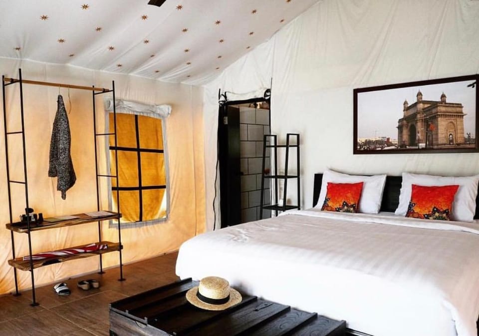 Trizara Resorts Glamping Hotel in Parongpong