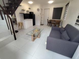 Jody's Transient at Camella Lipa Vacation rental in Calabarzon