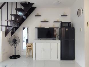 Jody's Transient at Camella Lipa Vacation rental in Calabarzon
