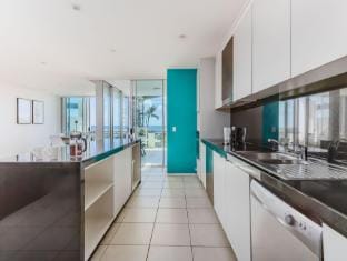 Luxury Oceanfront Haven with a Rooftop Spa Vacation rental in Kingscliff