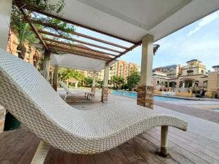 2 Bedroom Suite Chateau Elysee near Airport Vacation rental in Paranaque