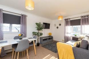The Broadwalk Apartment Apartment in Crawley