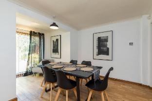 Findon House 10min from Gatwick airport Vacation rental in Crawley
