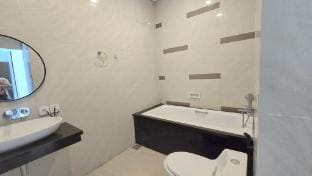 Melase Hill Suite Villa 23 Villa in Batu Layar