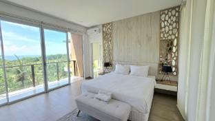 Melase Hill Suite Villa 23 Villa in Batu Layar