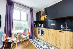 Cosy Modern Studio Vacation rental in London