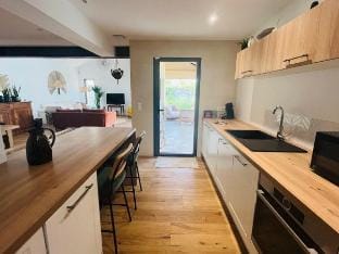 Beautiful Villa avec Piscine Au Calme! Vacation rental in Nouvelle-Aquitaine