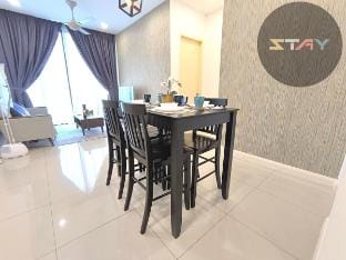 D'Pristine 6Pax Tranquil Lakeview Netflix By STAY Vacation rental in Johor