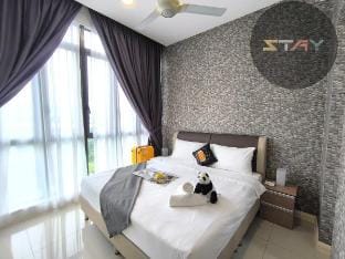 D'Pristine 6Pax Tranquil Lakeview Netflix By STAY Vacation rental in Johor