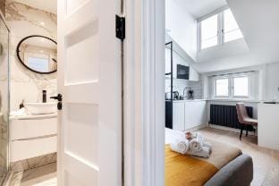 Fabulous Studio in Paddington Apartment in City of Westminster