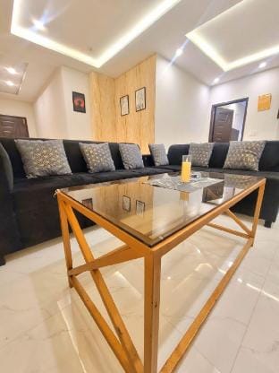 Luxury Stay with Unmatched Eiffel Tower View Apartment in Lahore
