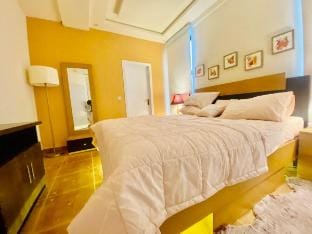 Luxurious Landing soundproof 1B Condo Apartment in Lahore