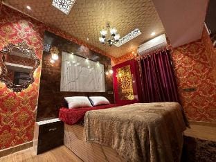 Royal Eden Kingdom Luxury Home Apartment in Chennai