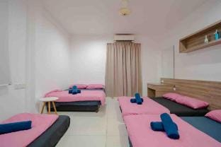 19 paxs New Semi D (4 bedrooms)  2F Semi-detached Vacation rental in Kota Kinabalu