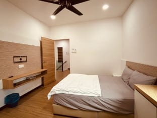 Spacious Home for Families,  COMFY HILL Vacation rental in Malacca