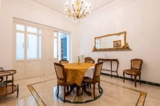 The one, Luxury Seaview with Piano Apartment in Bari