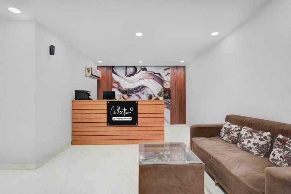 Collection O Sector 18 Metro station Hotel in Noida