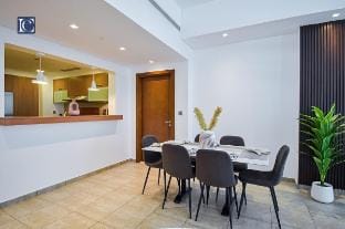 Exclusive 2BR Home Marina Residence 4, The Palm Vacation rental in Dubai