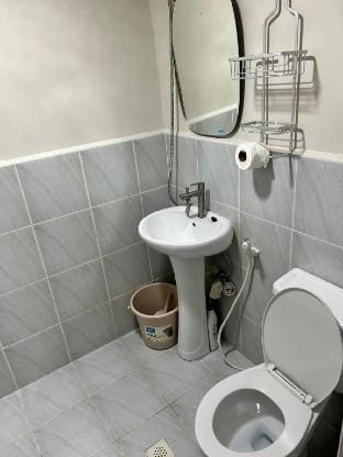 Cozy Budget Condo Unit: Saekyung 956 Condominium  Vacation rental in Lapu-Lapu City