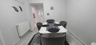 All amenities /Above-entry apartment Vacation rental in Istanbul