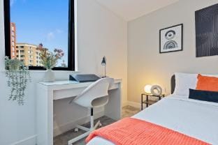Luxury 2 Bed, Free Wi-Fi/Parking Vacation rental in Birmingham