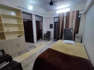 Independent Flat Apartment in Uttar Pradesh