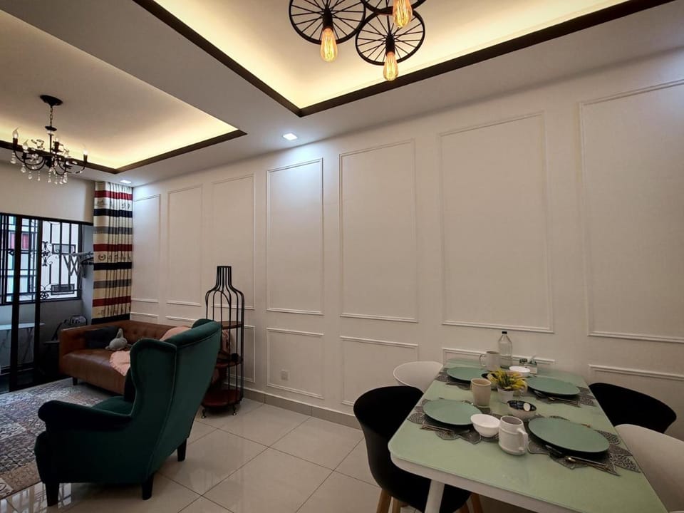 WHITE ON HOMESTAY CAMERON BY ICOLOR Apartment in Tanah Rata