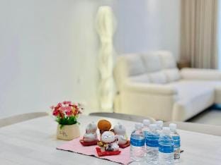 R&F SeaView Family Villa by XinAn Apartment in Johor Bahru