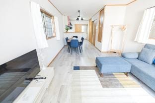 {Utopia}Holiday House@Imazato 4 bedroom+parking Vacation rental in Osaka