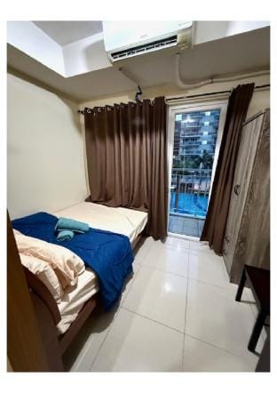 E & B staycation at shell residences Apartment in Pasay