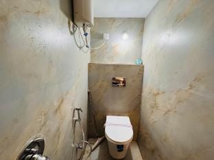 Home Escape Cozy 1BHK Apartment Mahalaxmi Nagar Apartment in India