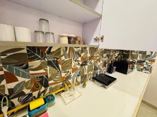 Home Escape 1BHK Elite Near Mahalaxmi Nagar Apartment in India