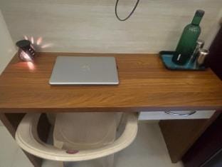 The Hideaway in South Delhi Apartment in New Delhi