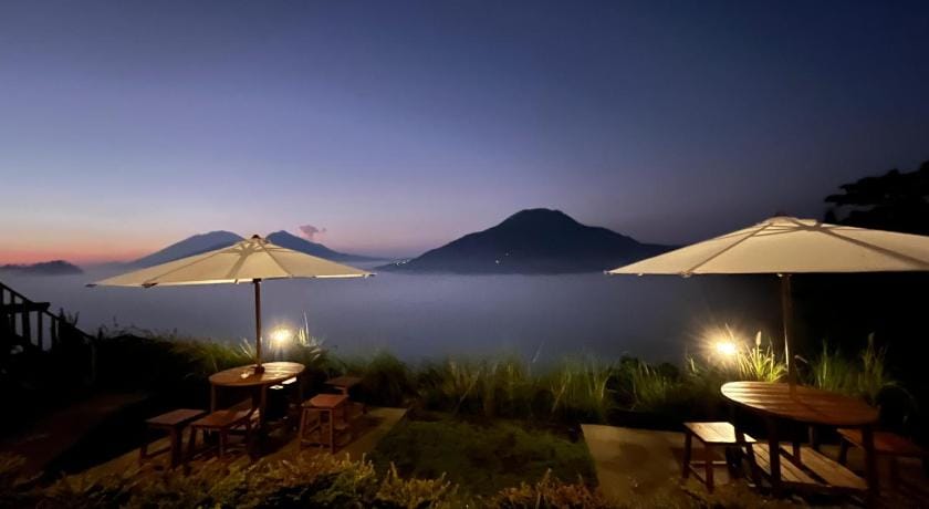 Pinggan Campside Glamping Hotel in Bali