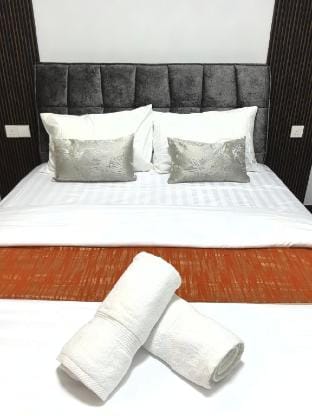 R&F Princess Cove - 2 Rooms w Balcony Park&Seaview Apartment in Johor Bahru