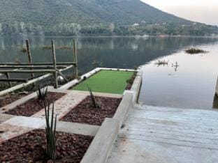 Sun Room (Studio) on the edge of the Harties dam. Vacation rental in Gauteng