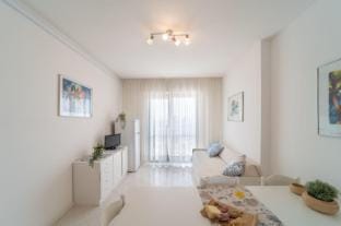 Cozy flat with shared pool near the beach Apartment in Lignano Sabbiadoro