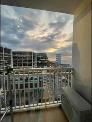 Shore Residences Tower A Apartment in Pasay