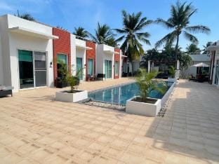 Small villa close to the sea Vacation rental in Prachuap Khiri Khan, Thailand