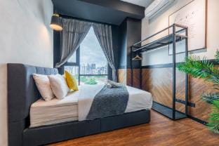 6pax | 2BR | KL118 View | 5min to train Station Vacation rental in Federal Territory of Kuala Lumpur